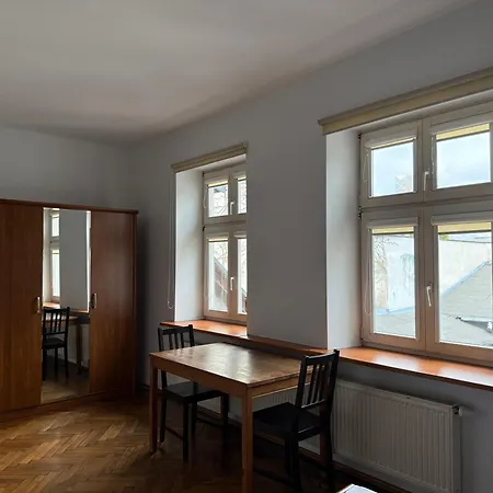 Apartment Cracow Main Square *