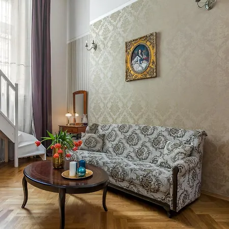 Cracow Main Square Daire *